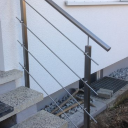 Edelstahl-Querstab-Gel&auml;nder mit Quadratrohr-Pfosten