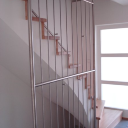 Edelstahl-Treppengel&auml;nder mit integrierten Garderoben-Haken