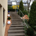 Edelstahl-Handlauf geschwungen